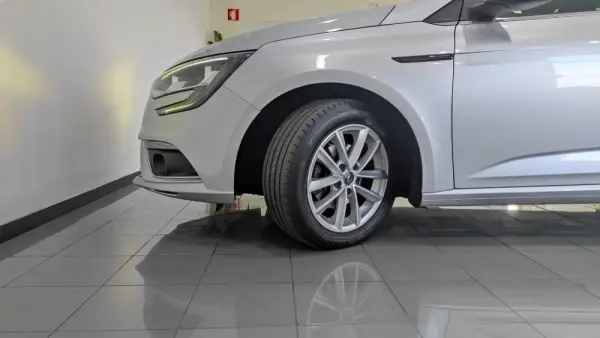 Renault Mégane 1.5 Blue dCi Zen 10