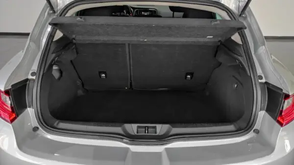 Renault Mégane 1.5 Blue dCi Zen 19