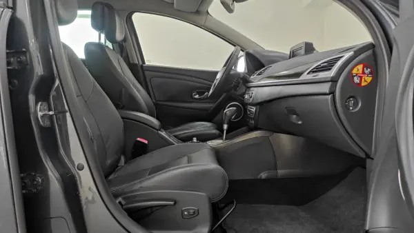 Renault Mégane Sport Tourer 1.5 dCi Bose Edition EDC CO2 Champion 24