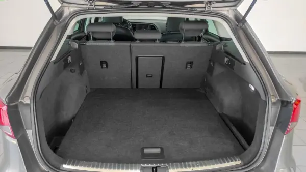 SEAT Leon X-Perience 1.6 TDi 19