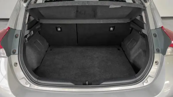 Toyota Auris 1.4 D-4D ACtive 19