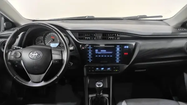 Toyota Auris 1.4 D-4D ACtive 24