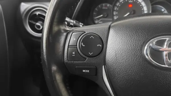 Toyota Auris 1.4 D-4D ACtive 34