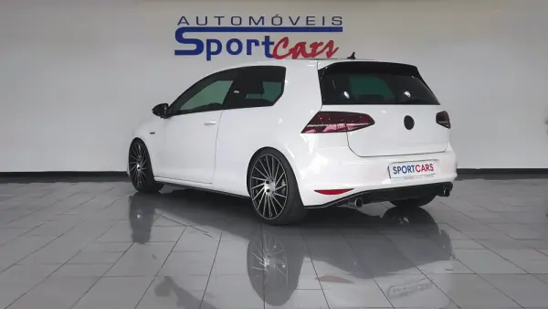 Volkswagen Golf 2.0 TSi GTi Performance 4