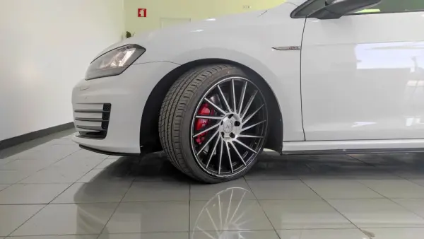 Volkswagen Golf 2.0 TSi GTi Performance 10