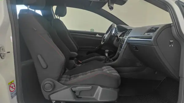 Volkswagen Golf 2.0 TSi GTi Performance 22