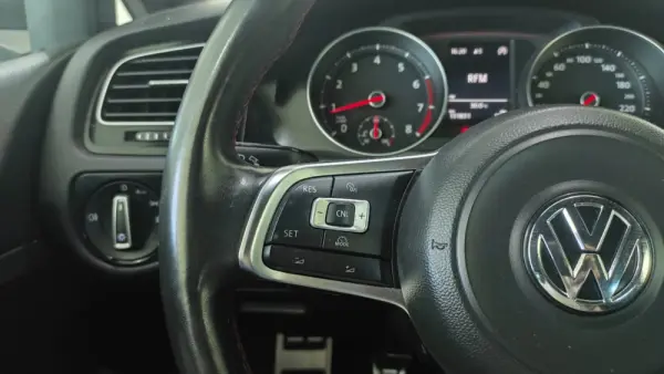 Volkswagen Golf 2.0 TSi GTi Performance 35