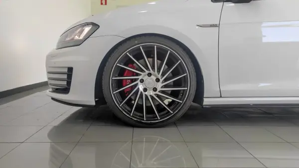 Volkswagen Golf 2.0 TSi GTi Performance 40