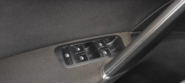 Volkswagen Golf GTI BlueMotion 30