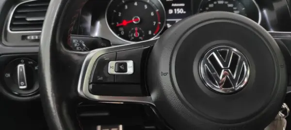 Volkswagen Golf GTI BlueMotion 32