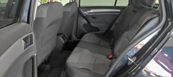 Volkswagen Golf Variant 1.6 TDi Sportline 18