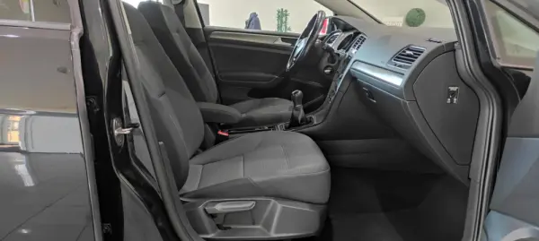 Volkswagen Golf Variant 1.6 TDi Sportline 23