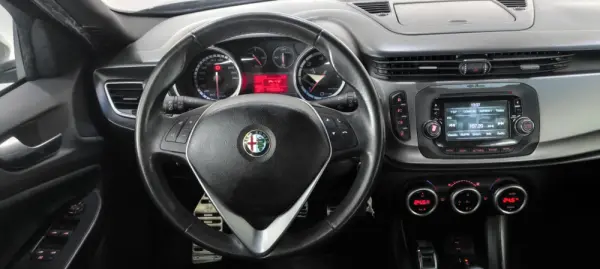 Alfa Romeo Giulietta 1.6 JTDM Exclusive 25