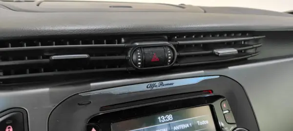 Alfa Romeo Giulietta 1.6 JTDM Exclusive 29