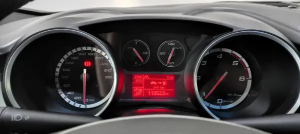 Alfa Romeo Giulietta 1.6 JTDM Exclusive 38