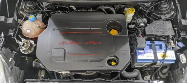 Alfa Romeo Giulietta 1.6 JTDM Exclusive 46