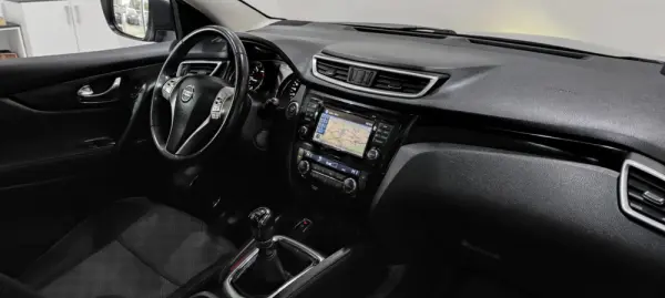 Nissan Qashqai 1.5 dCi Tekna 7