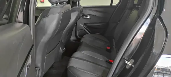 Peugeot 208 1.2 PureTech Allure 18