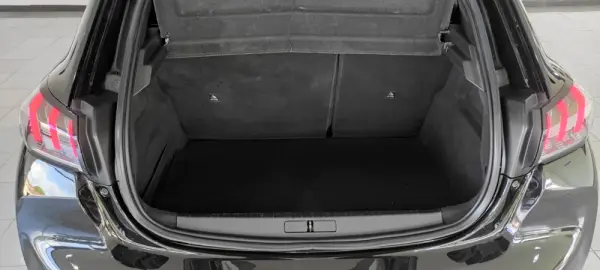 Peugeot 208 1.2 PureTech Allure 19