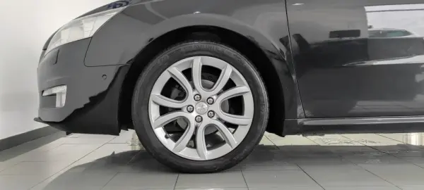 Peugeot 508 SW 2.0 HDi Allure J18 10