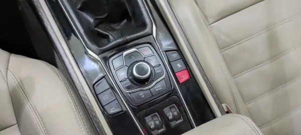 Peugeot 508 SW 2.0 HDi Allure J18 41