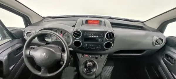 Peugeot Partner 1.6 BlueHDi L1 Pro 3L 8