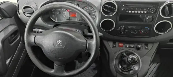 Peugeot Partner 1.6 BlueHDi L1 Pro 3L 9