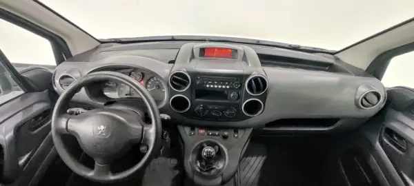 Peugeot Partner 1.6 BlueHDi L1 Pro 3L 26