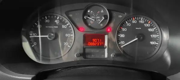 Peugeot Partner 1.6 BlueHDi L1 Pro 3L 36