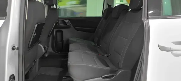 SEAT Alhambra 2.0 TDI Style Advanced 18