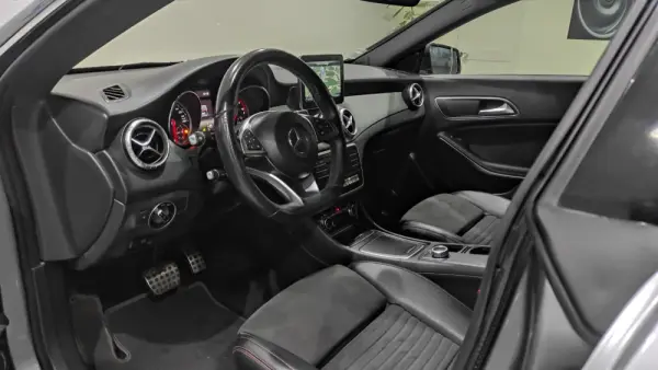 Mercedes-Benz CLA 200 d AMG Line Aut. 5