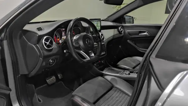 Mercedes-Benz CLA 200 d AMG Line Aut. 16