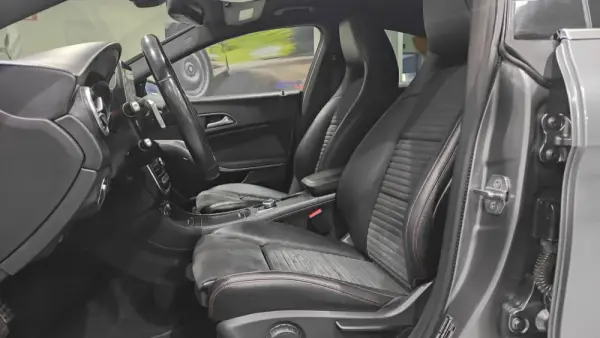 Mercedes-Benz CLA 200 d AMG Line Aut. 17