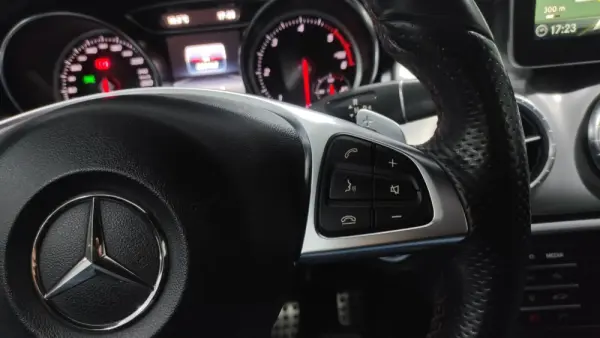 Mercedes-Benz CLA 200 d AMG Line Aut. 31