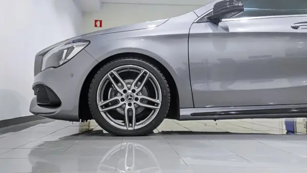 Mercedes-Benz CLA 200 d AMG Line Aut. 42