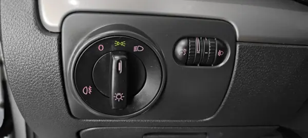 Volkswagen Golf 1.6 TDi Confortline 38