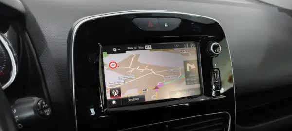 Renault Clio Sport Tourer Outro 29