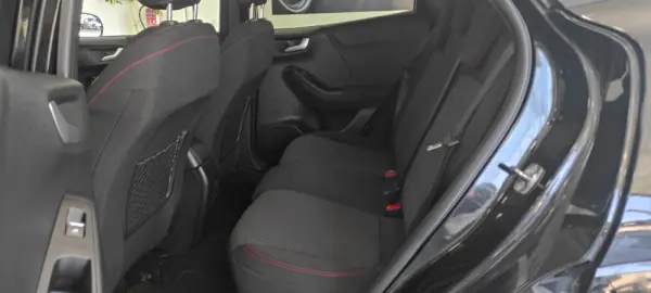 Ford Puma 1.0 EcoBoost MHEV ST-Line 6
