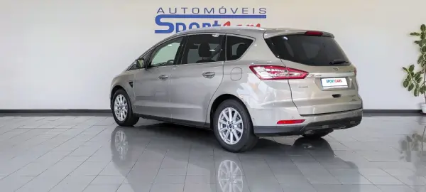 Ford S-Max 2.0 TDCi Titanium Powershift 4