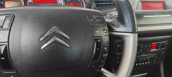 Citroen C5 1.6 HDi VTR 36