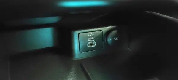 Ford Focus 1.0 EcoBoost MHEV ST-Line 34