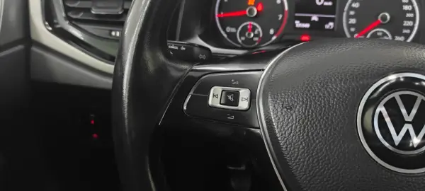 Volkswagen Polo 1.0 TSI Comfortline 35