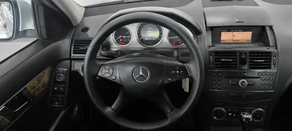 Mercedes-Benz C 220 CDi Avantgarde Aut. 9
