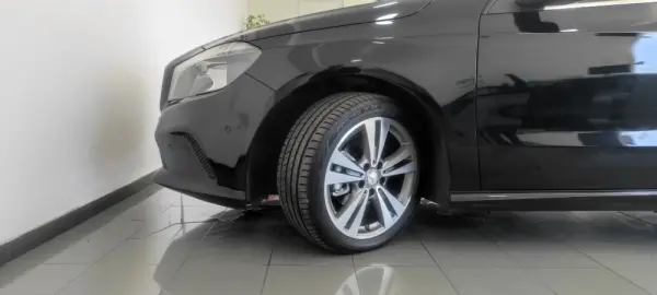 Mercedes-Benz A 160 7G-DCT 10