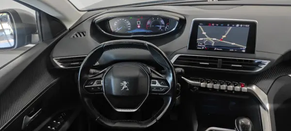 Peugeot 3008 1.5 BlueHDi Active 9