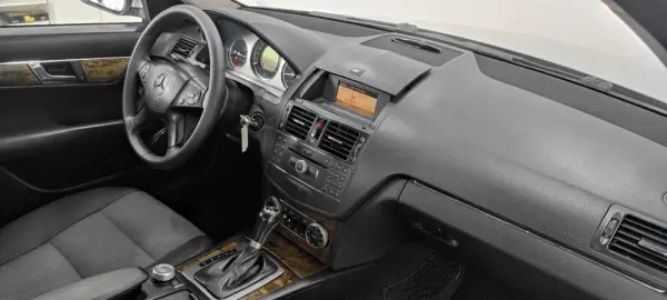Mercedes-Benz C 220 CDi Avantgarde Aut. 23