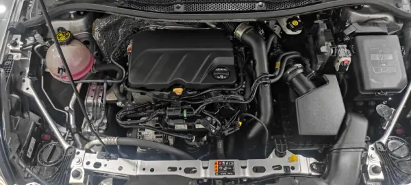 Opel Astra 1.2 Turbo 36