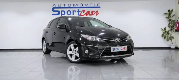 Toyota Auris 1.4 D-4D Com. +P.Techno+P.Sport 3