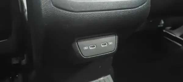 Volkswagen T-Cross 1.0 TSI Urban 38