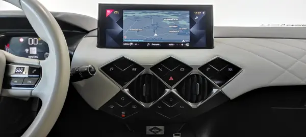 DS DS3 Crossback 1.2 PureTech Grand Chic EAT8 28